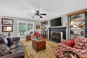 130 Cherokee Cir, Lake Toxaway, NC 28747 - Photo 12