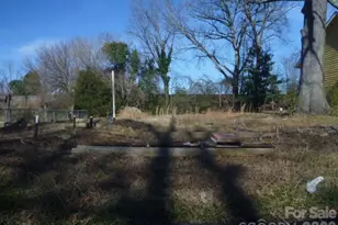 401 E Alabama Ave, Bessemer City, NC 28016 - Photo 1