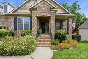 15000 Kinnegal Ln, Charlotte, NC 28278 - Photo 2