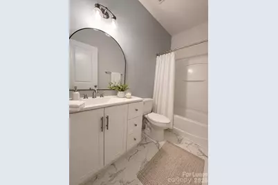 1600 Walnut View Drive, Charlotte, NC 28208 - Photo 8