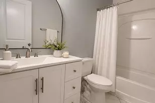 1600 Walnut View Dr, Charlotte, NC 28208 - Photo 8