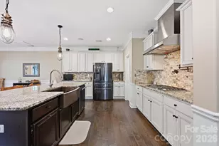 13410 Crystal Springs Dr, Huntersville, NC 28078 - Photo 16