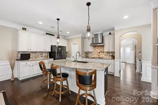 13410 Crystal Springs Dr, Huntersville, NC 28078 - Photo 12