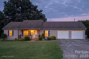 2305 Good Shepard Ct, Lenoir, NC 28645 - Photo 2