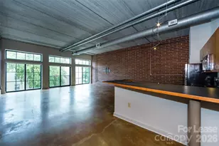 626 N Graham St, Charlotte, NC 28202 - Photo 4