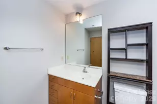 626 N Graham St, Charlotte, NC 28202 - Photo 14