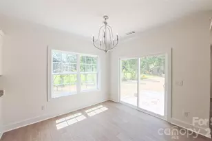 3111 Meadowcrest Dr, Clover, SC 29710 - Photo 8
