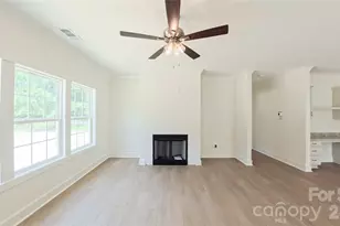 3111 Meadowcrest Dr, Clover, SC 29710 - Photo 10