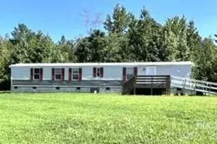 1098 Macedonia Rd, Gaffney, SC 29341 - Photo 1
