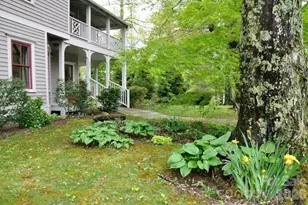 520 Esseola St, Saluda, NC 28773 - Photo 24