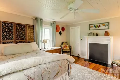 520 Esseola Street, Saluda, NC 28773 - Photo 18