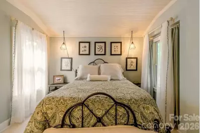520 Esseola Street, Saluda, NC 28773 - Photo 10