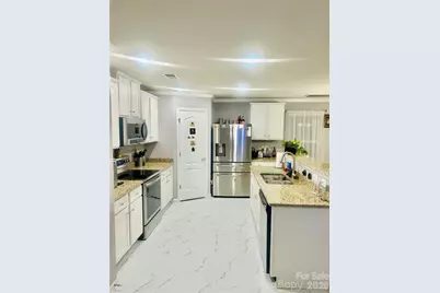 3903 Rosfield Drive, Charlotte, NC 28214 - Photo 2