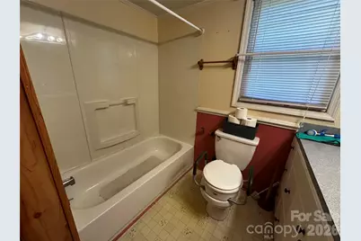 3914 Woodlawn Street, Sharon, SC 29742 - Photo 24
