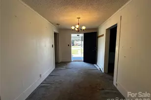 3914 Woodlawn St, Sharon, SC 29742 - Photo 10
