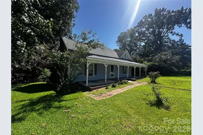 3914 Woodlawn Street, Sharon, SC 29742 - Photo 2