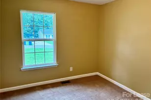 316 Springhill Ln, Maiden, NC 28650 - Photo 10