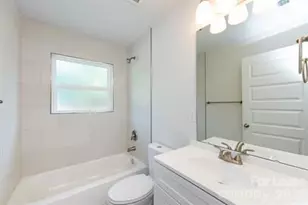 1704 Club Rd, Charlotte, NC 28205 - Photo 22