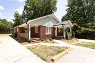 1704 Club Rd, Charlotte, NC 28205 - Photo 4