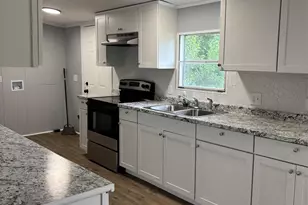 141 Patricia St, Lancaster, SC 29720 - Photo 2
