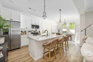 8108 Merryvale Ln, Charlotte, NC 28214 - Photo 2
