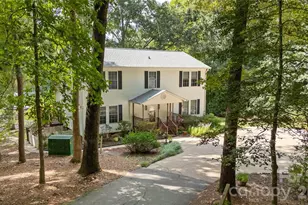 8137 Rowe St, Catawba, NC 28609 - Photo 2