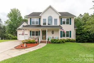 901 Clover Park Dr, Clover, SC 29710 - Photo 1
