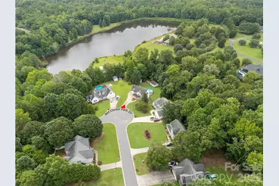901 Clover Park Drive, Clover, SC 29710 - Photo 2