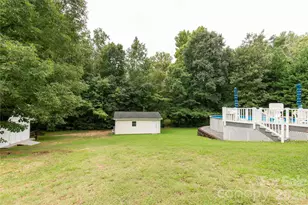 901 Clover Park Dr, Clover, SC 29710 - Photo 38