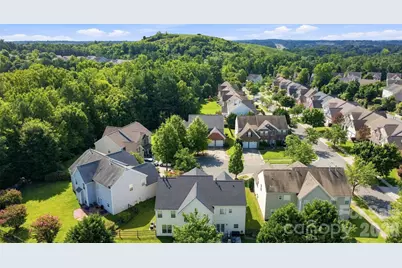 2506 Greenspire Court, Charlotte, NC 28262 - Photo 4