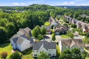 2506 Greenspire Ct, Charlotte, NC 28262 - Photo 4