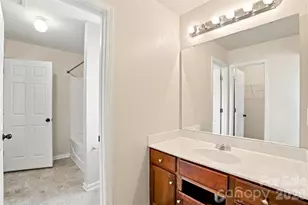 2506 Greenspire Ct, Charlotte, NC 28262 - Photo 48