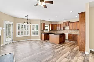 2506 Greenspire Ct, Charlotte, NC 28262 - Photo 22