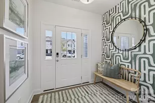 7607 Ethora Wy, Charlotte, NC 28216 - Photo 2