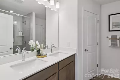 7607 Ethora Way, Charlotte, NC 28216 - Photo 14