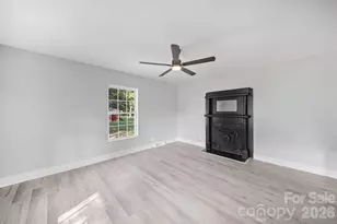 807 N Walnut St, Kannapolis, NC 28081 - Photo 6