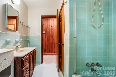 6510 Pleasant Grove Road, Charlotte, NC 28216 - Photo 22