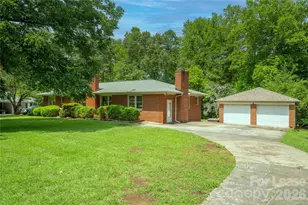 6510 Pleasant Grove Rd, Charlotte, NC 28216 - Photo 2