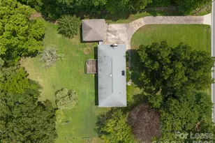 6510 Pleasant Grove Rd, Charlotte, NC 28216 - Photo 10