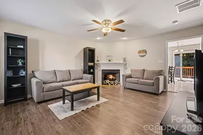 2240 15th Avenue NE #102, Hickory, NC 28601 - Photo 4