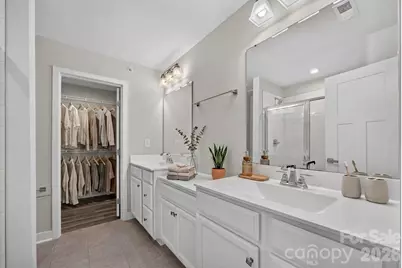 252 Parkwood Avenue, Charlotte, NC 28206 - Photo 10