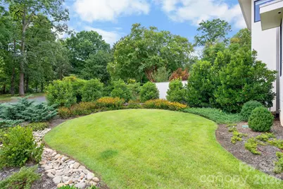 316 Mammoth Oaks Drive, Charlotte, NC 28270 - Photo 46