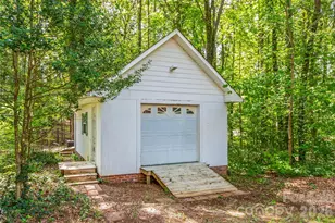 6756 Hawks Nest Ln, Stanley, NC 28164 - Photo 32