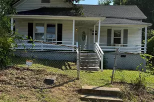 953 14th St, Lancaster, SC 29720 - Photo 1