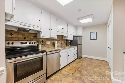 2300 Roswell Avenue #1, Charlotte, NC 28207 - Photo 20