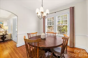 2300 Roswell Ave, Charlotte, NC 28207 - Photo 16