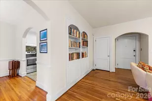 2300 Roswell Ave, Charlotte, NC 28207 - Photo 12