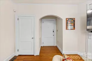 2300 Roswell Ave, Charlotte, NC 28207 - Photo 6