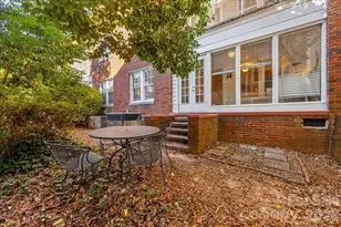2300 Roswell Ave, Charlotte, NC 28207 - Photo 32