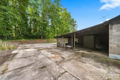 100 Refour Road NE, Valdese, NC 28690 - Photo 18